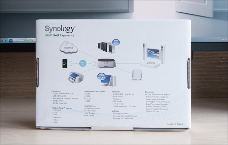 Внешний вид упаковка Synology USB Station 2 (вид сзади)